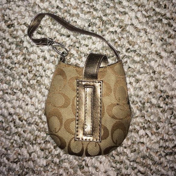 wristlet