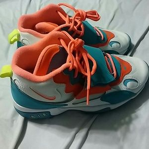 Nike air speed turf