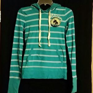 Long sleeve hoodie tee