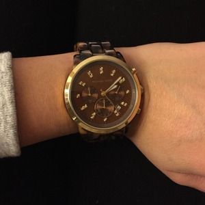 Michael Kors Toris and gold watch