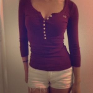 Hollister burgundy sexy shirt XS