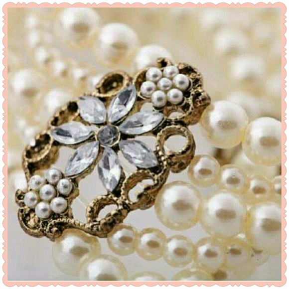 SOLD in Lucky Mommy's bundle of 9!   Vintage style - Picture 3 of 4