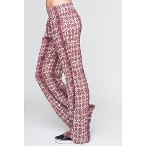 Brandy Melville Alexah Pants