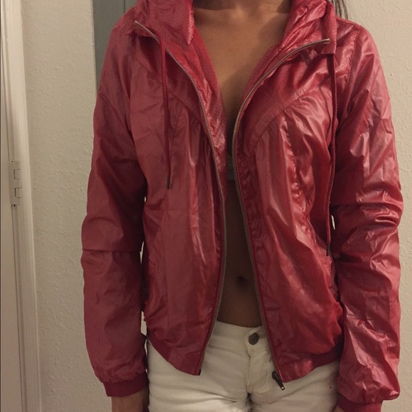 H&M red jacket - Picture 3 of 3