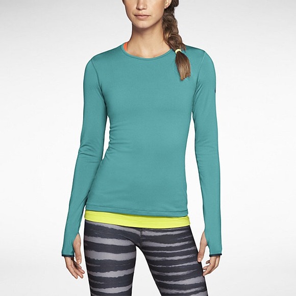 NWT Nike Pro Hyperwarm Crew 3