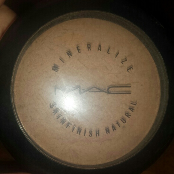 Mac mineralize skin finish natural medium/dark