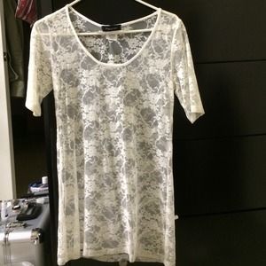 White sheet lace 3/4 sleeve top large