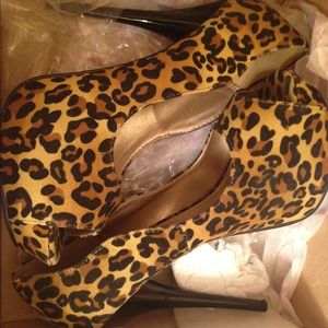 Cheetah heels