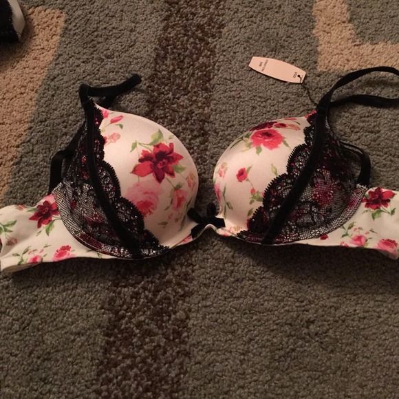 Victoria Secret Push Up Bra set