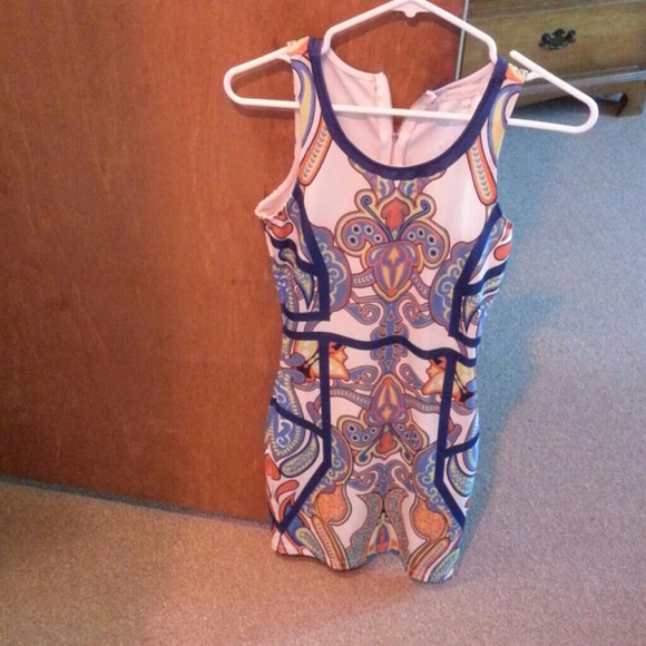 Very Sexy white bodycon dress with color patterns