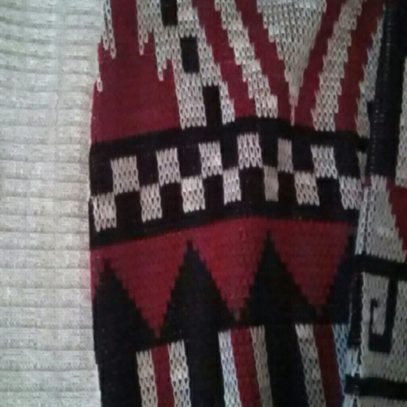 ❤SOLD❤ Aztec Tribal Cardigan - Picture 3 of 3