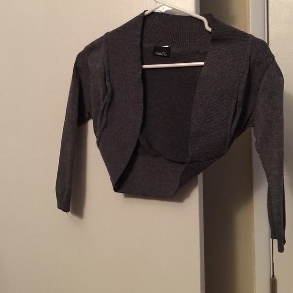Rue 21 grey shrug