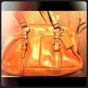 Brown leather Coach handbag (authentic)