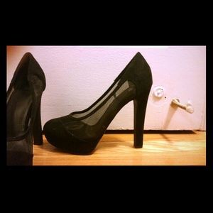 Black Sheer Pumps