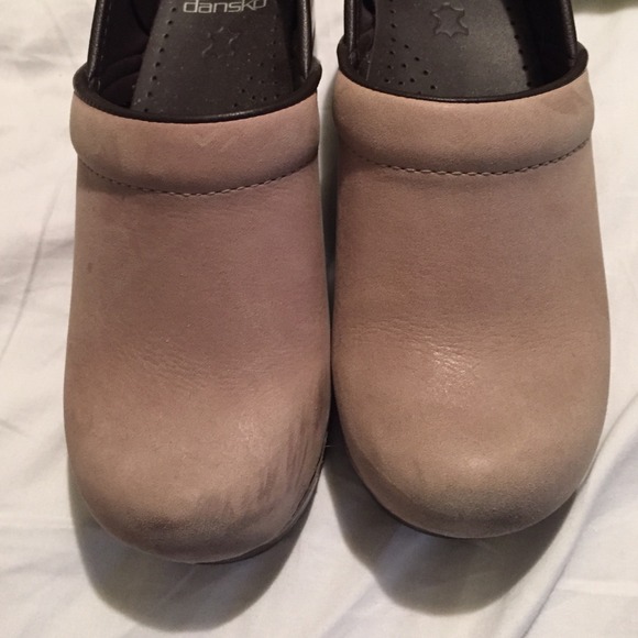 Dansko's