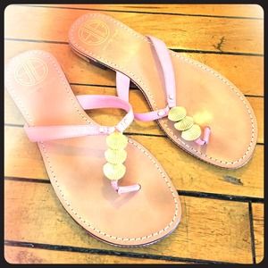 Lily Pulitzer shell sandal!
