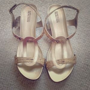 NWT Kenneth Cole wedges