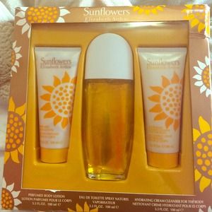 Elizabeth Arden "Sunflowers" body collection