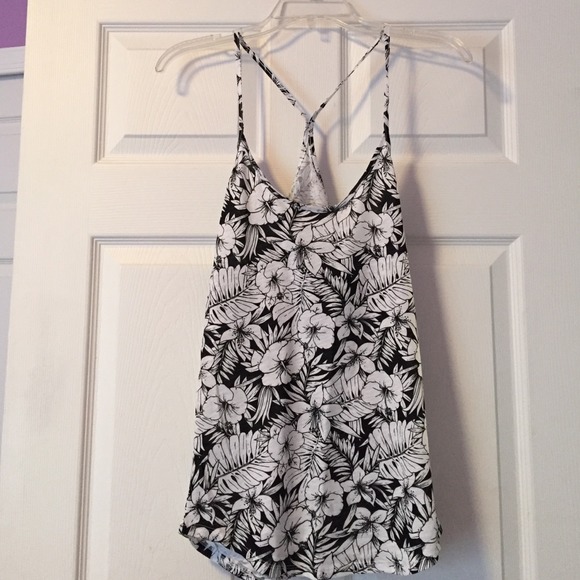 Never worn floral print Victoria secret tank.