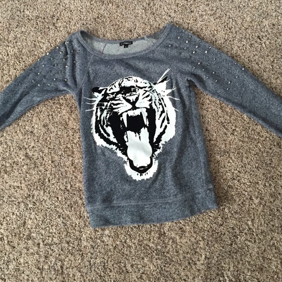 Long sleeve shirt