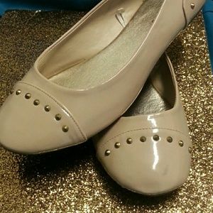 🚫SOLD🚫 Wet Seal Beige Flats