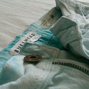 Bullhead Frayed Short Shorts