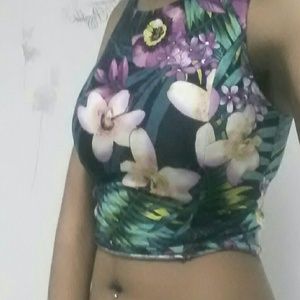 Tropical Print Crop