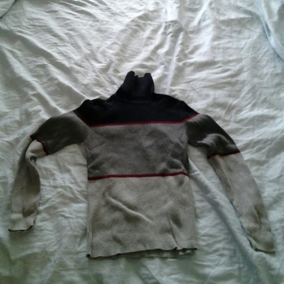 Gap retro turtleneck