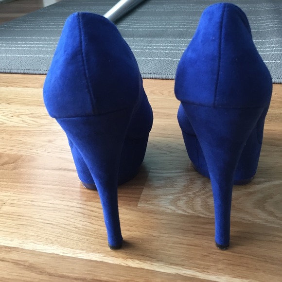 Forever 21 blue suede shoes - Picture 3 of 4