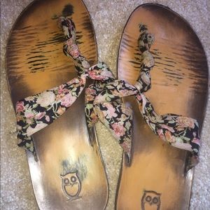 Worn but still cute flip flops