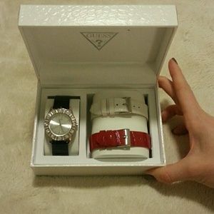 Bundle 3 Heels & Guess Watch