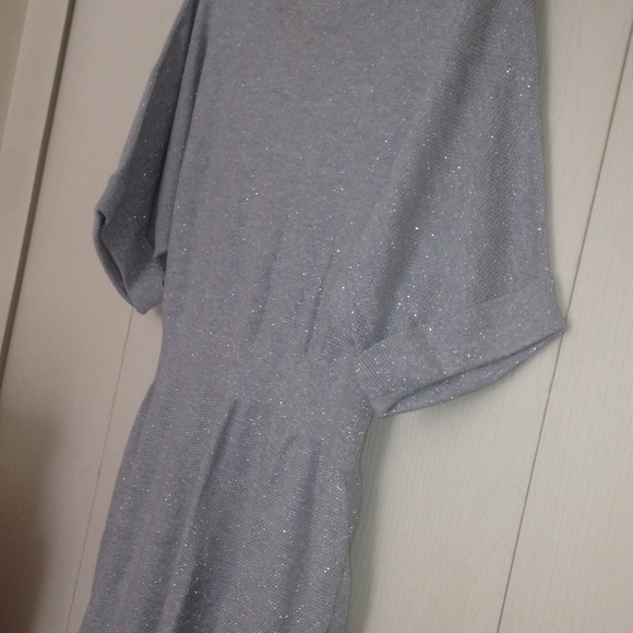 Top - Picture 6 of 10