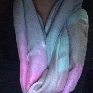 Infinity scarf