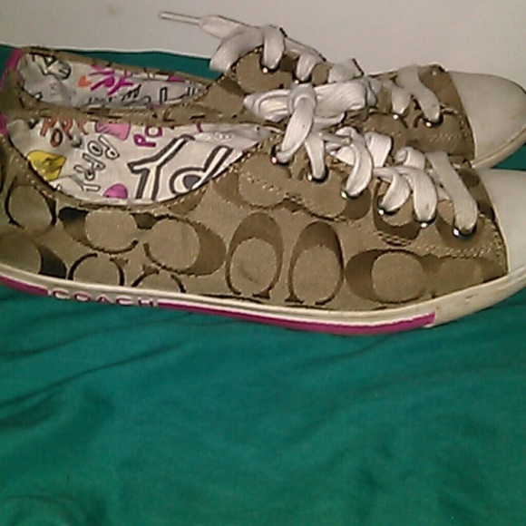 COACH SHOES
