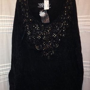 NWT size large Maurices long sleeved shirt