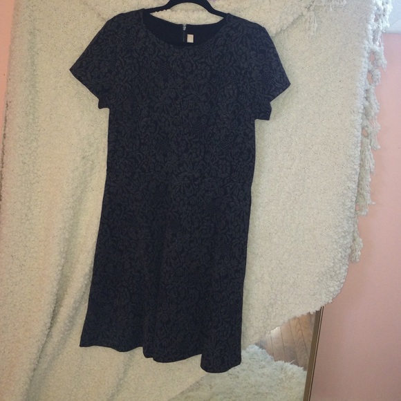 Loft black and gray patterned A line dress