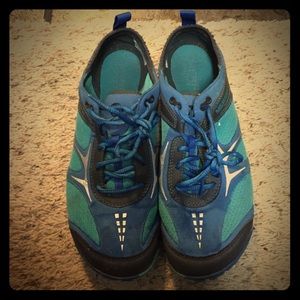 Merrell vibram running shoes