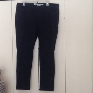 Dark, dark blue jeans