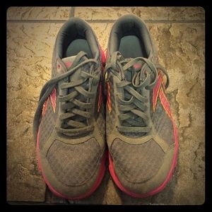 Reeboks size 9 excellent condition