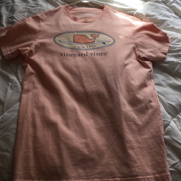 Brand-new vineyard vines women's shirt