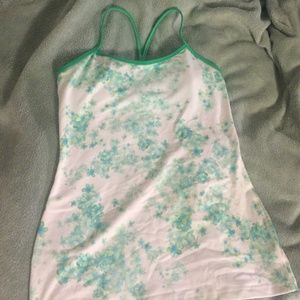 Lululemon power y tank size 8