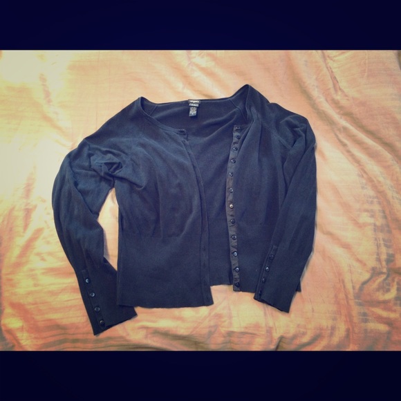 Sweaters - Soft Black Cardigan