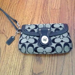 Beautiful coach wallet