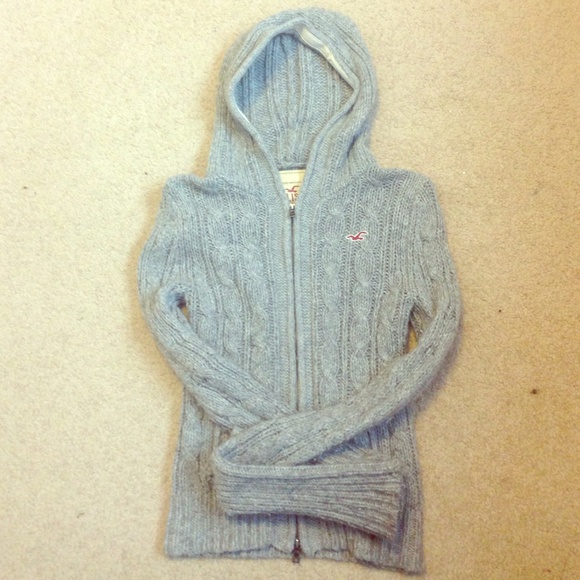 Hollister gray knit zip up hooded sweater
