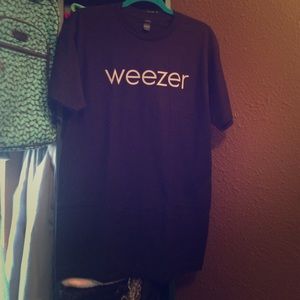 WEEZER FANS...NWT T-Shirt!!!