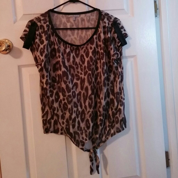 Chetah top NWOT