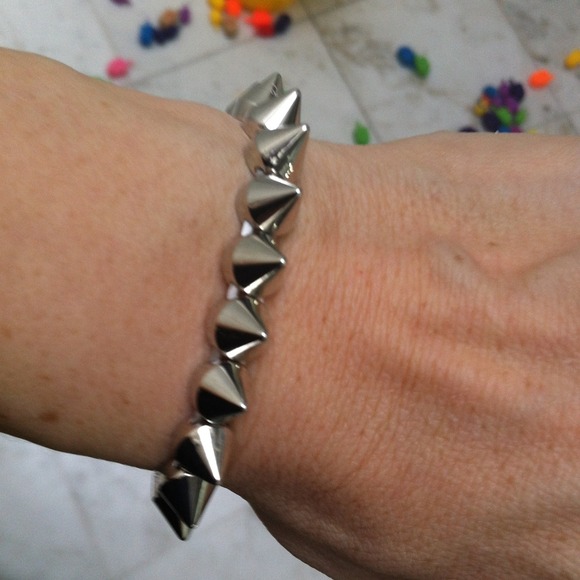 bauble bar Jewelry - Bauble bar Spike bracelet! Bundle 4 and save!