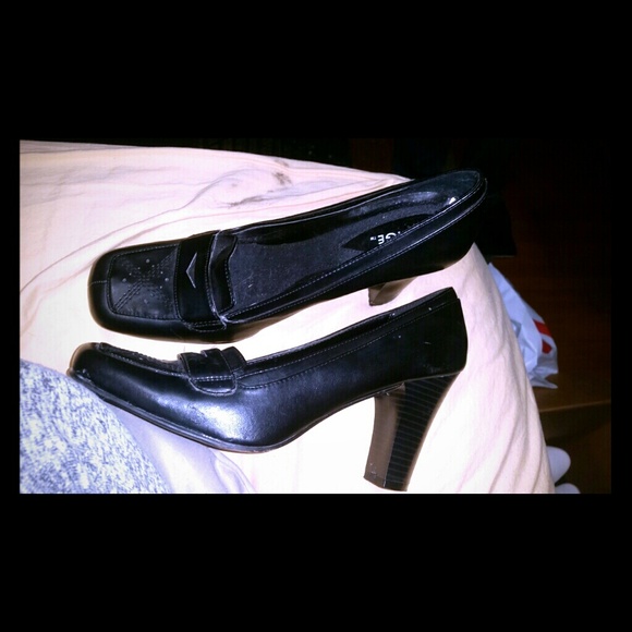 Black heels