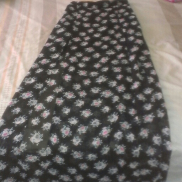 Maxi skirt