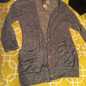 Small grey sweater